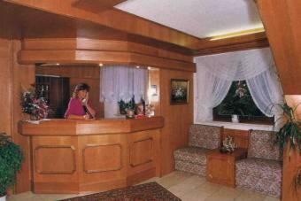 Hotel-Gasthof Rotes Ross Heroldsberg エクステリア 写真