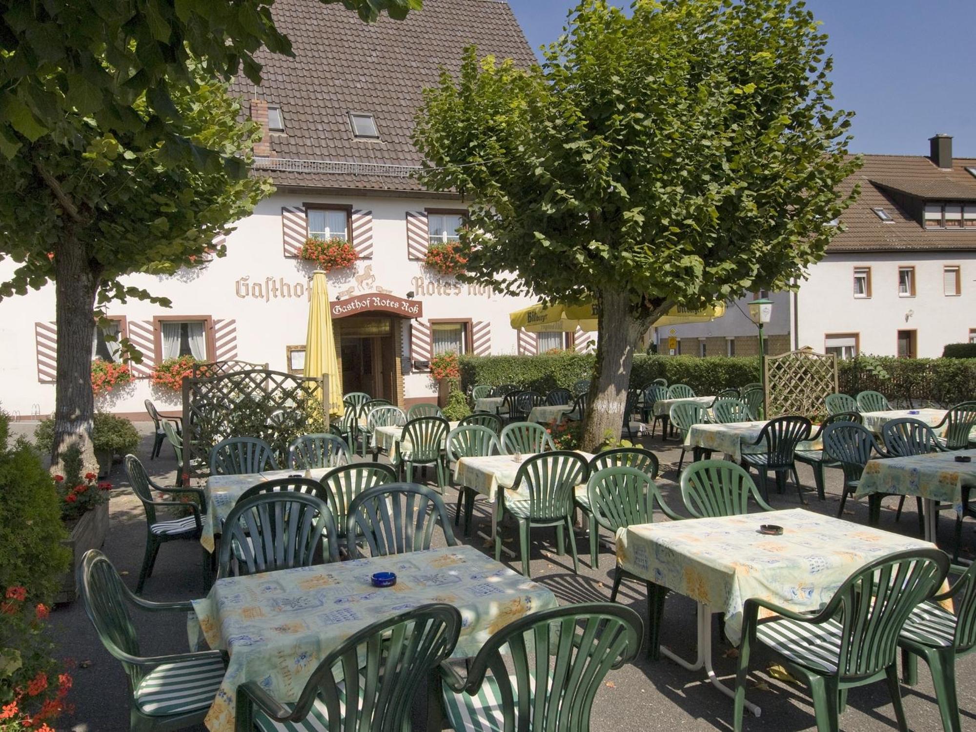 Hotel-Gasthof Rotes Ross Heroldsberg エクステリア 写真